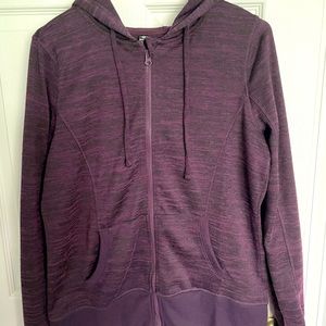 Light weight zipper sweater